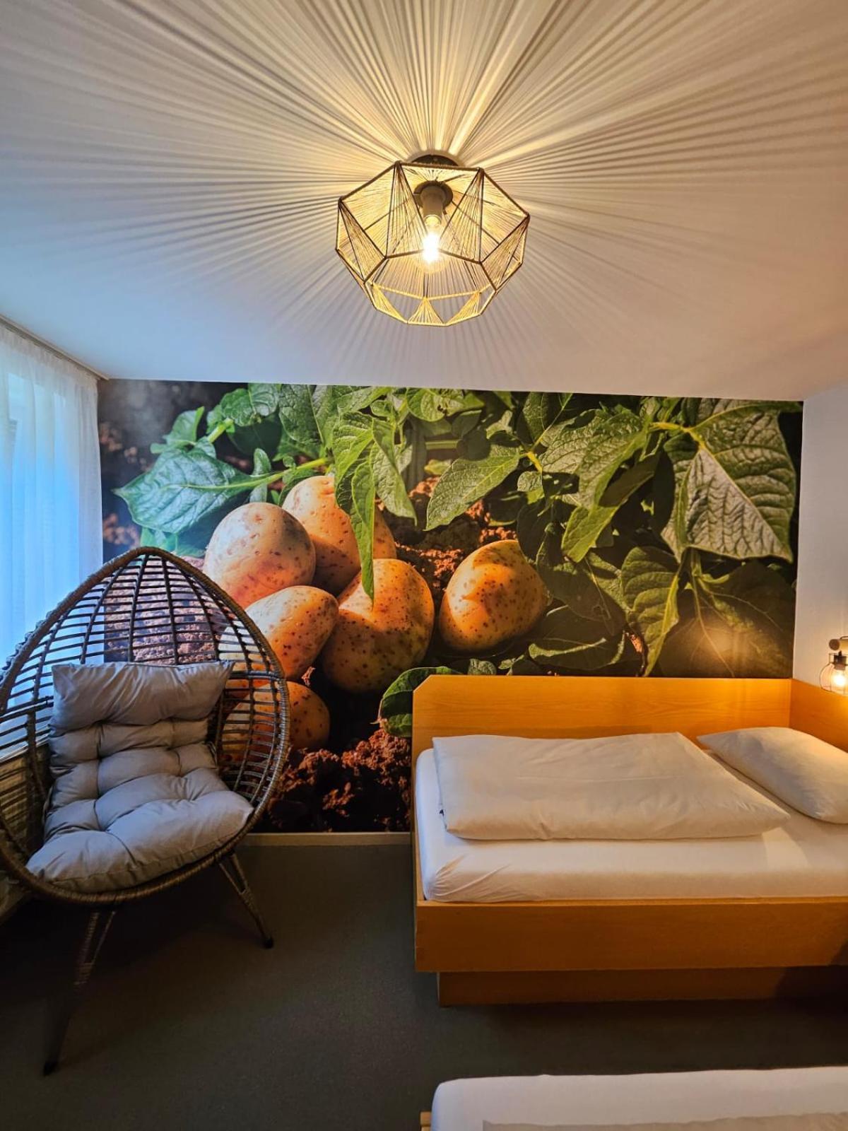 Genussgasthof Willenshofer Sankt Kathrein am Hauenstein Стая снимка