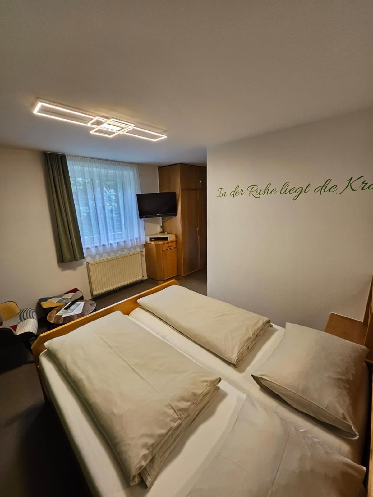 Genussgasthof Willenshofer Sankt Kathrein am Hauenstein Стая снимка