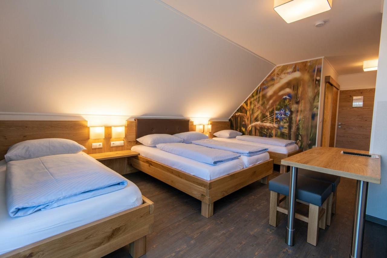 Genussgasthof Willenshofer Sankt Kathrein am Hauenstein Екстериор снимка