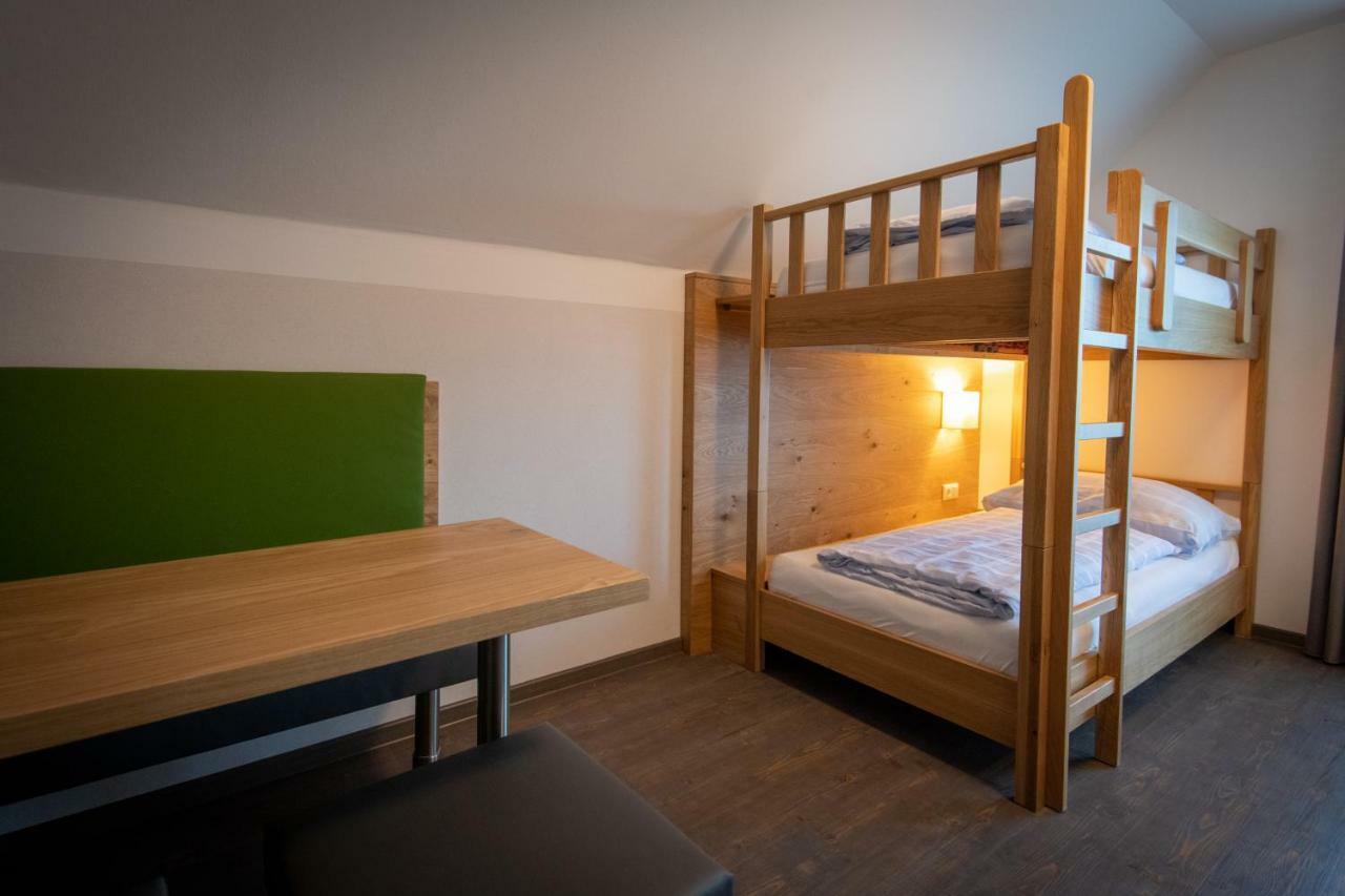 Genussgasthof Willenshofer Sankt Kathrein am Hauenstein Екстериор снимка